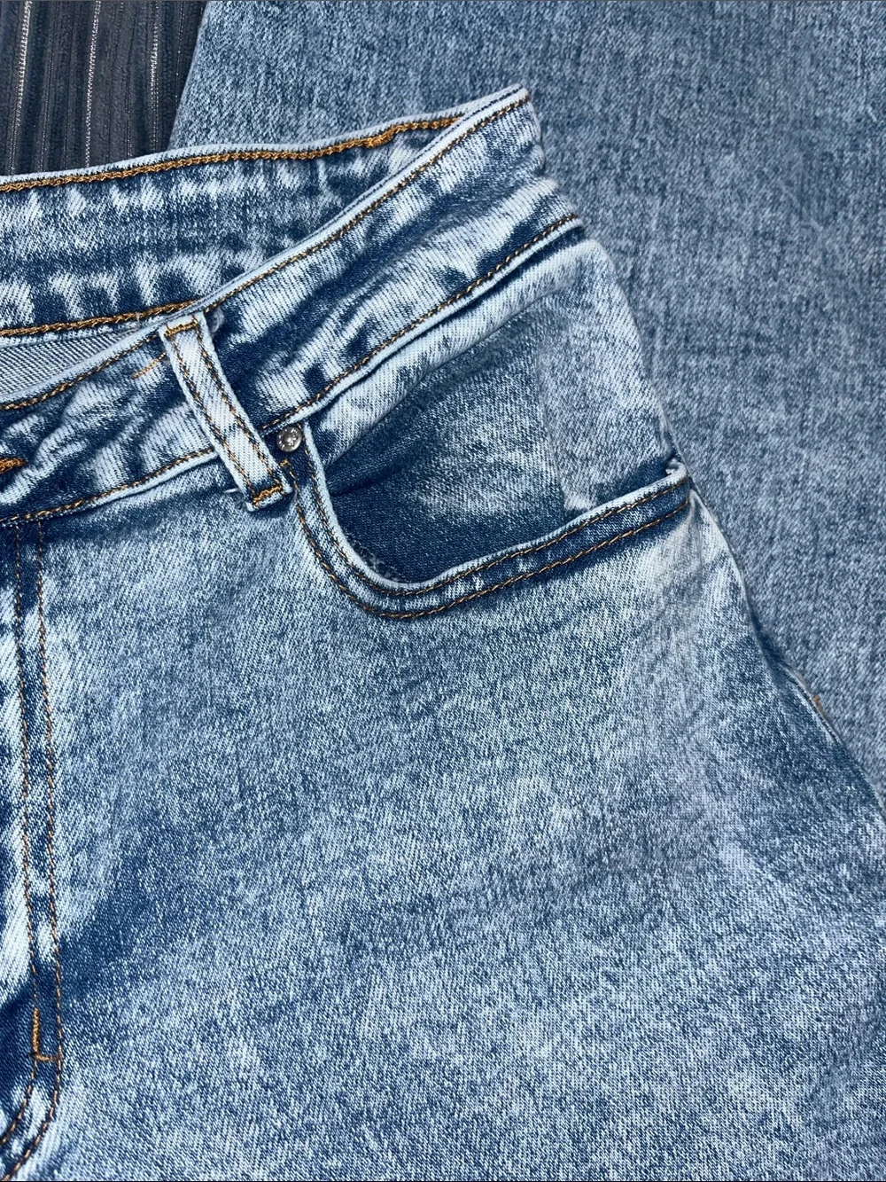 Wax Jean Women’s Washed Light Blue Straight Jeans